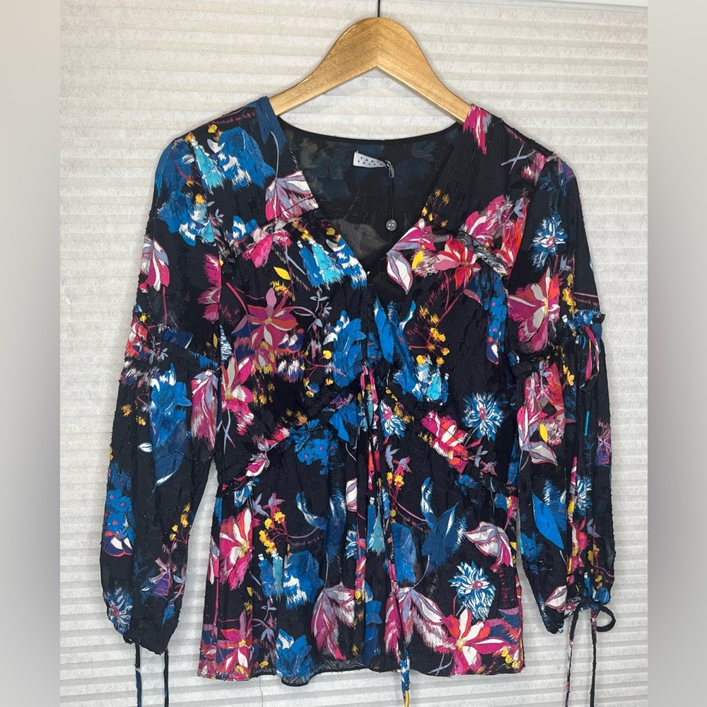 Tanya Taylor Dutch Garden floral print v neck top silk cotton blend crop style